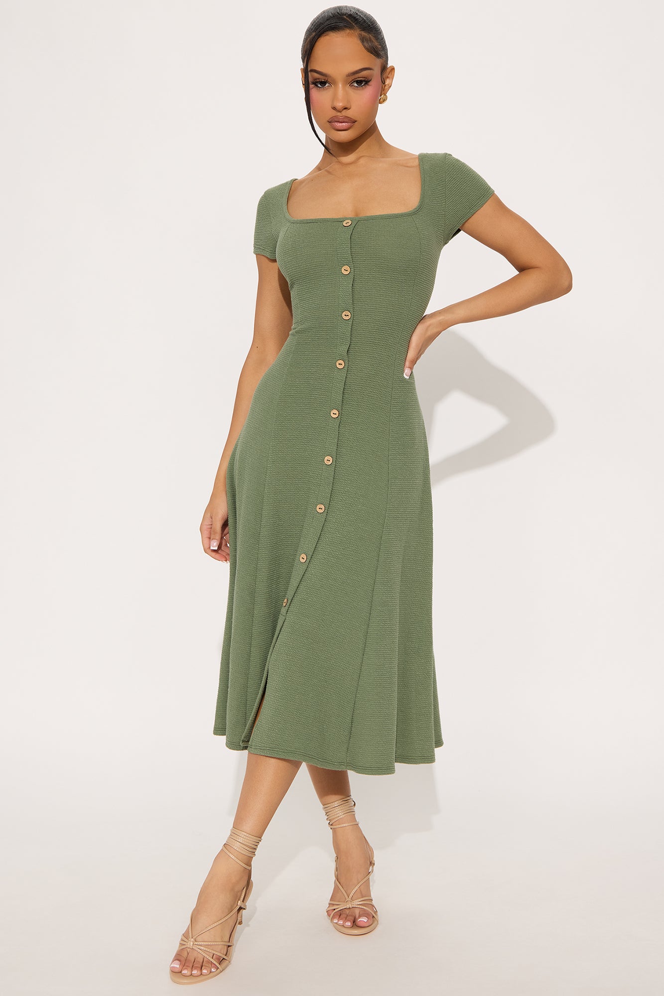 Just A Moment Scoop Neck Midi Dress