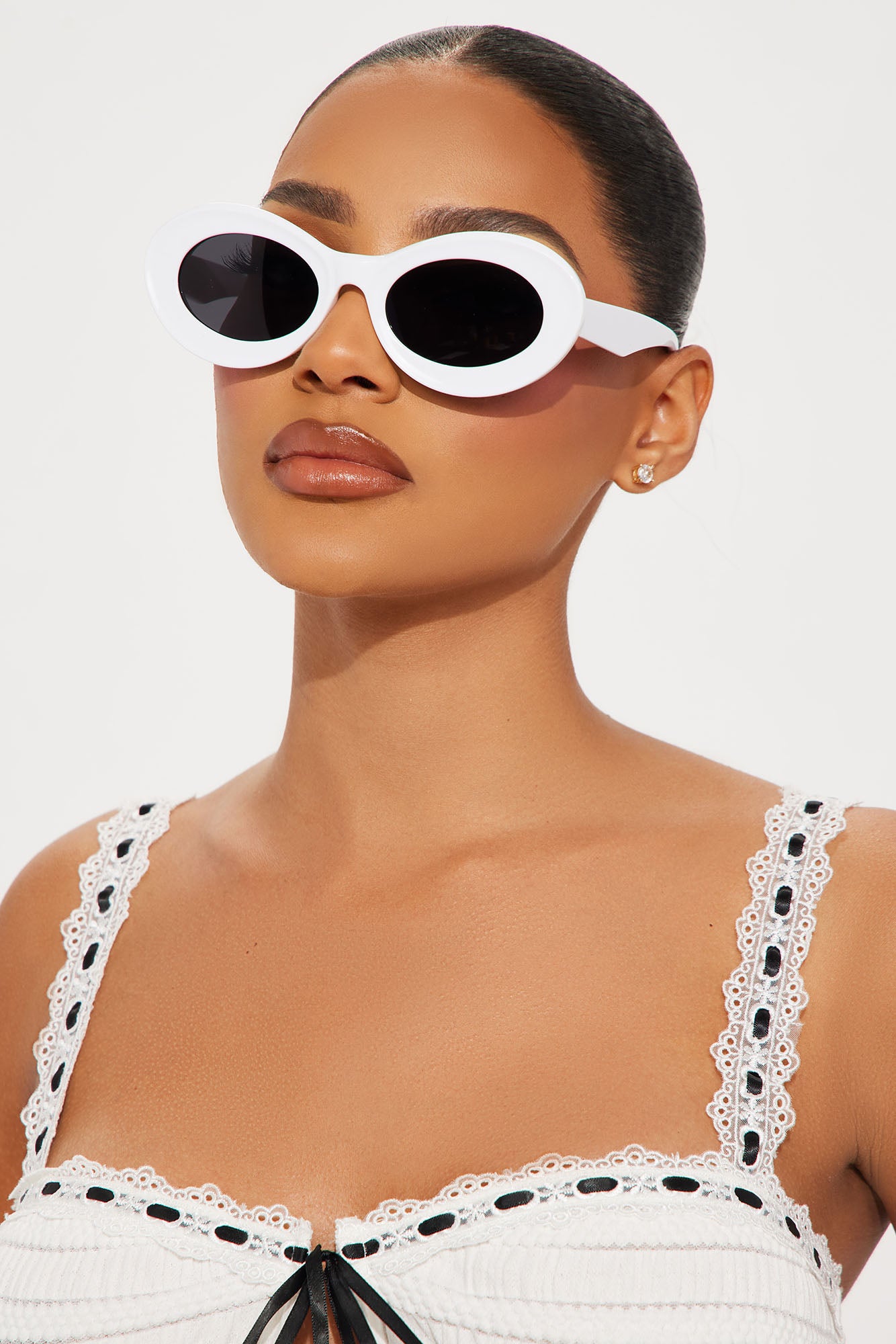 Reading The Room Sunglasses