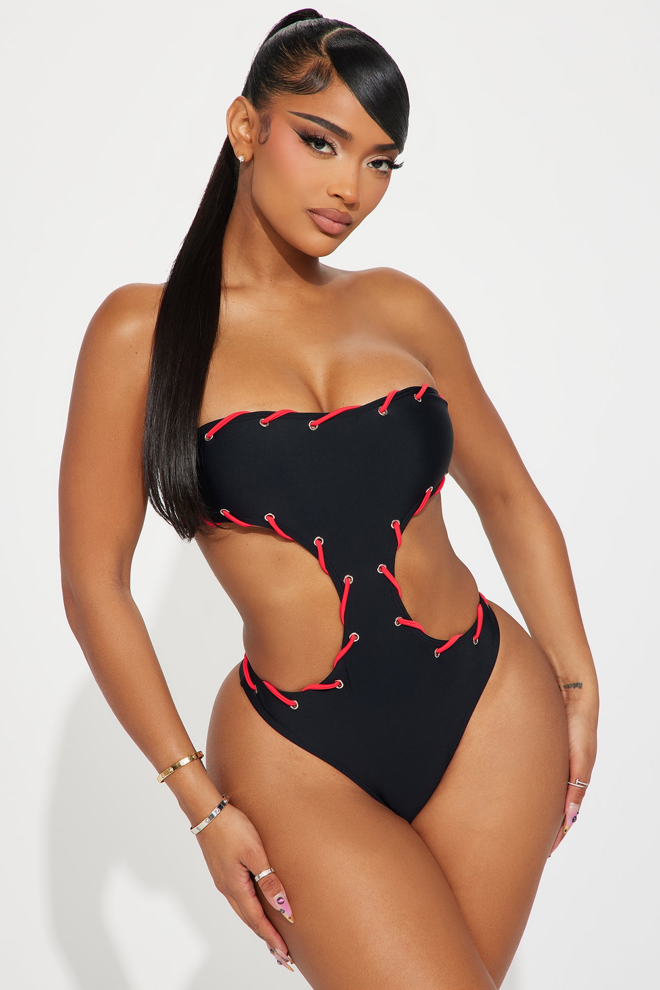 Yareli Contrast Stitch 1 Piece Swimsuit