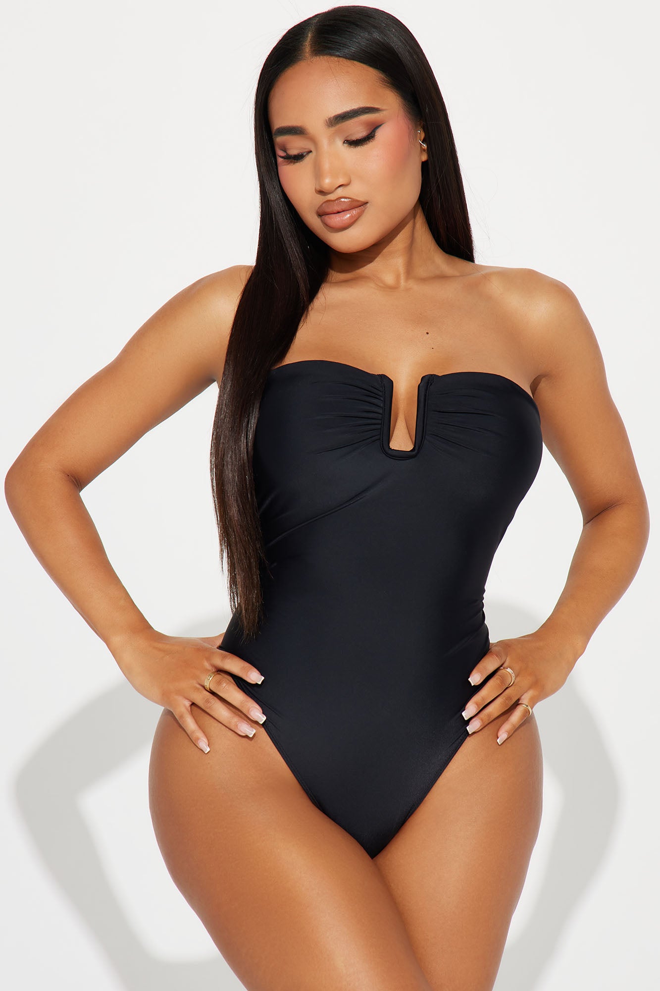 Laila Square Wire 1 Piece Swimsuit