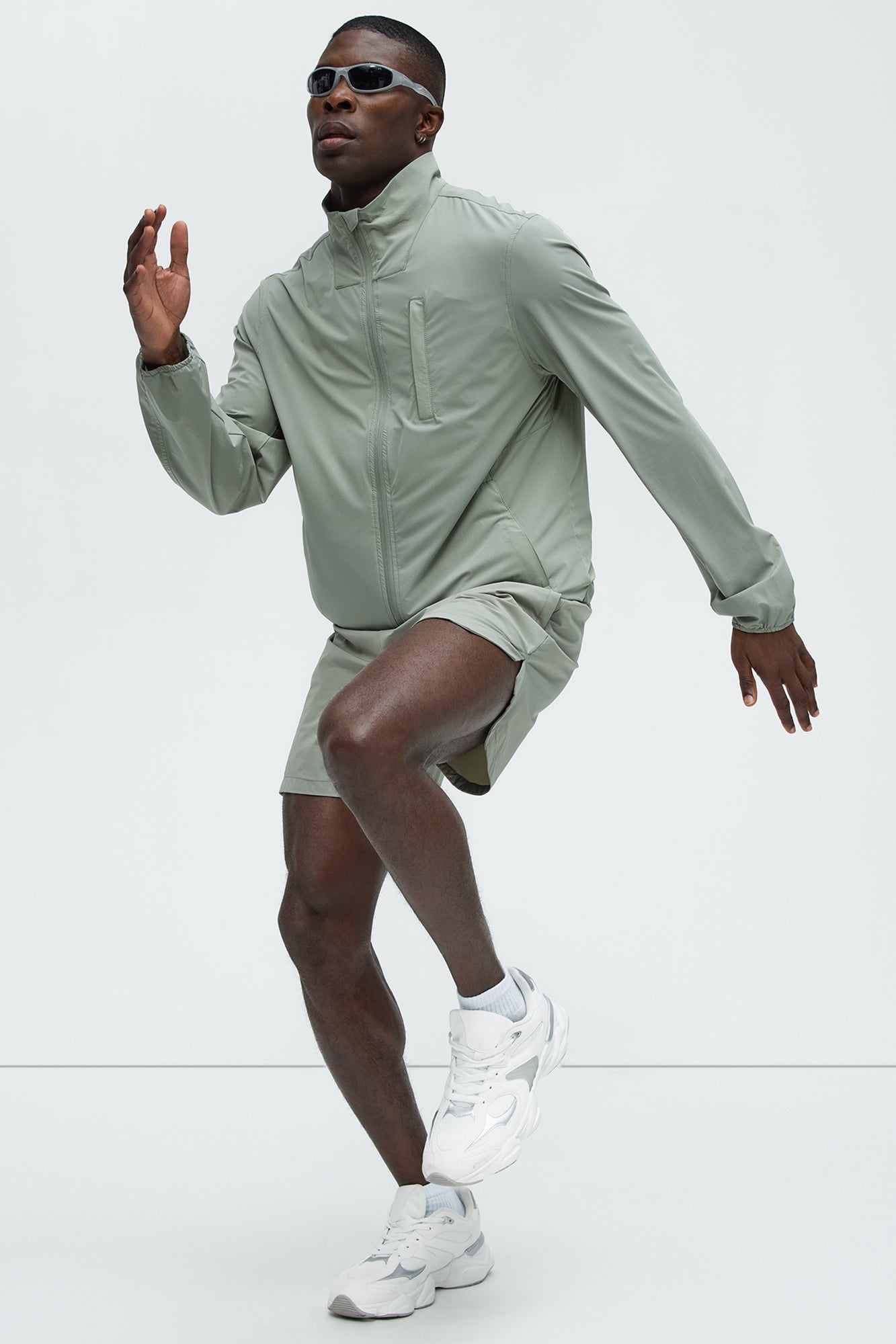 Lightweight Stretch Running Windbreaker Jacket