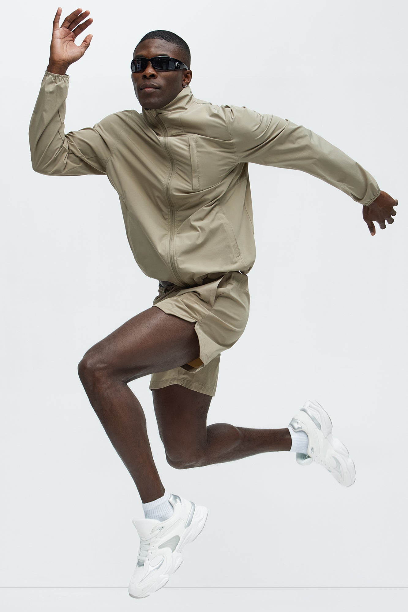 Lightweight Stretch Running Windbreaker Jacket