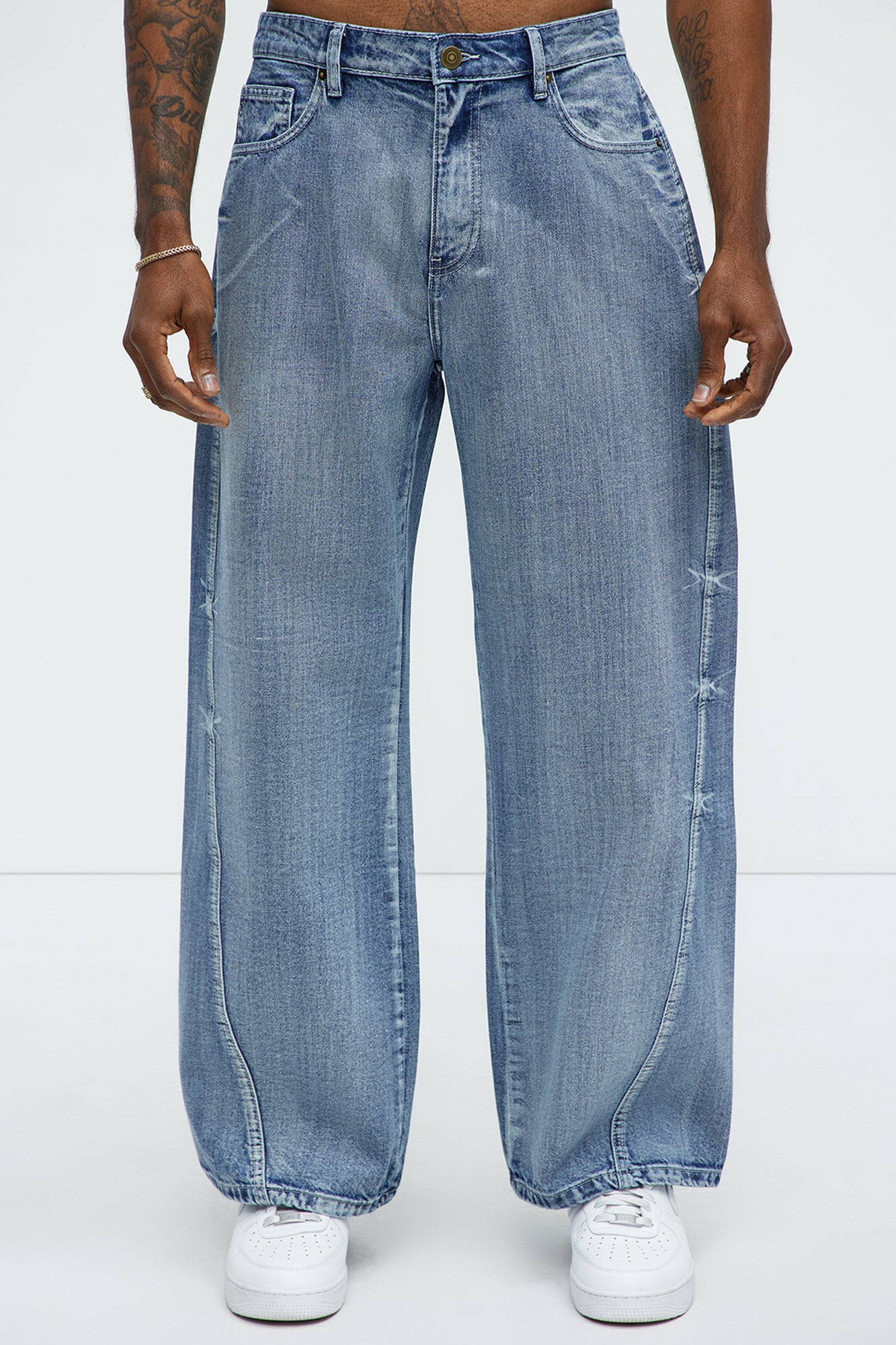 Seams Barbed Baggy Jeans