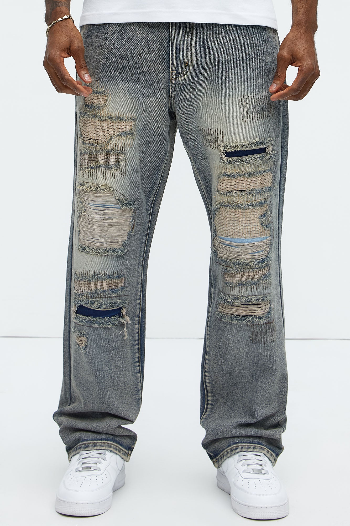 Come Adjust Stitched Straight Jeans