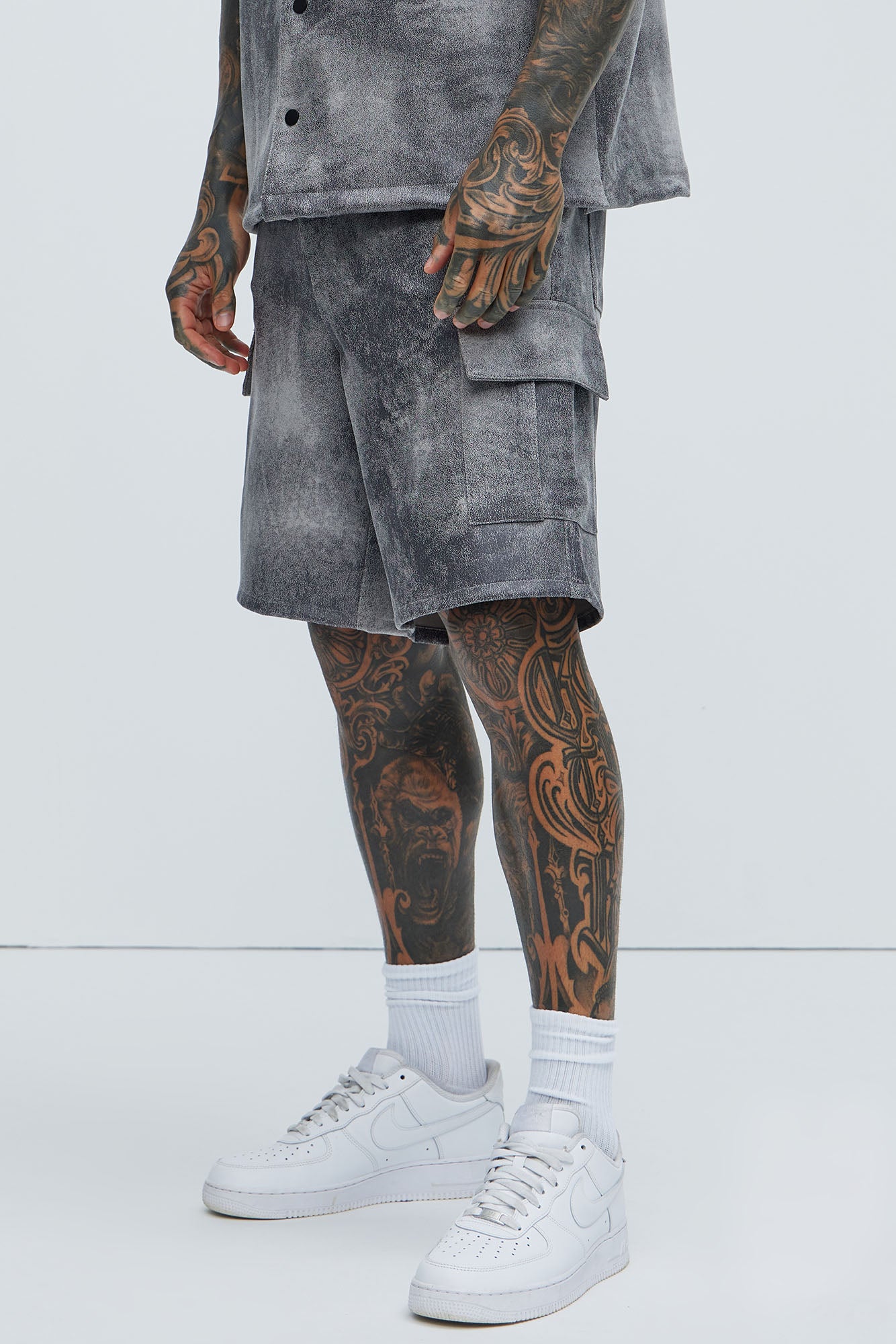 Manor Distressed Shorts