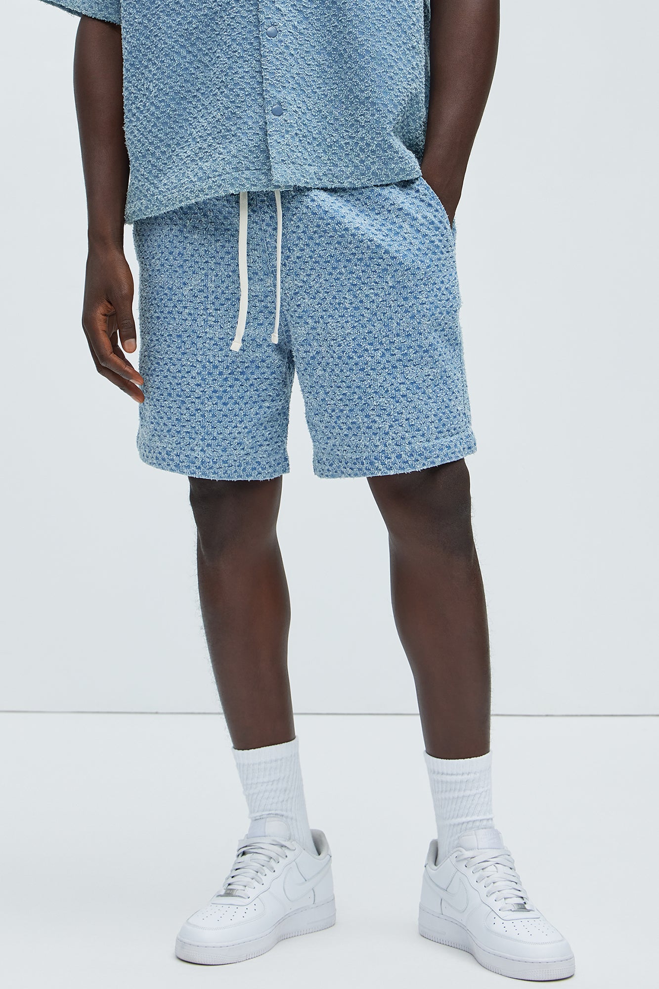 Beck Distressed Casual Shorts