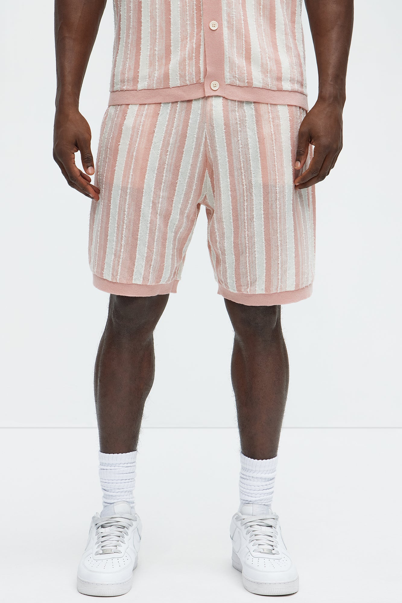 Textured Stripes Knitted Shorts