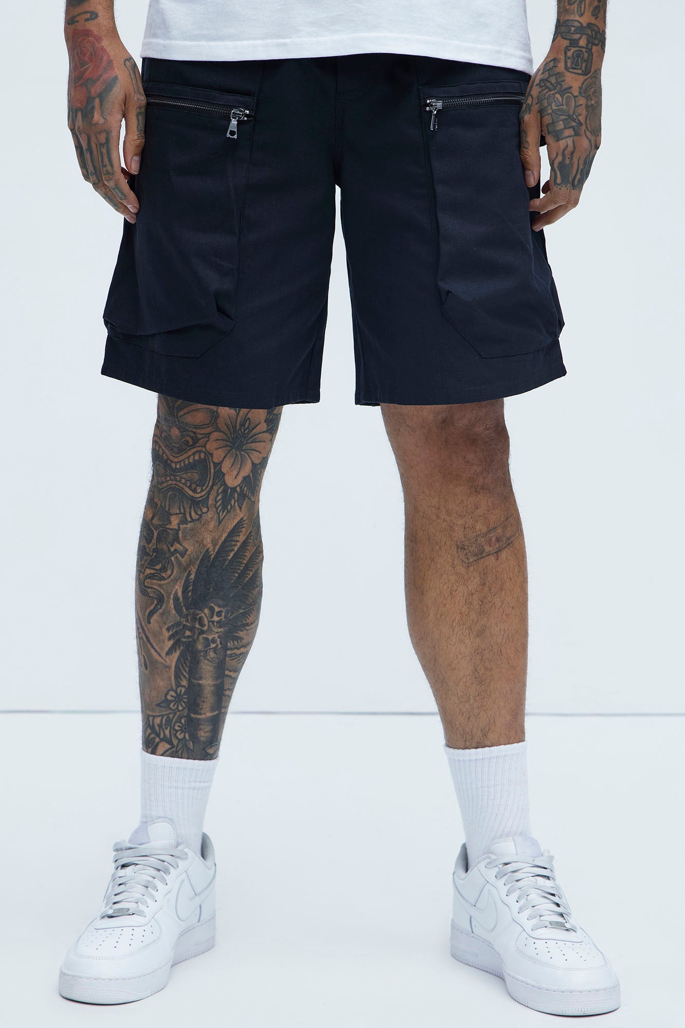 Stacked Cargo Pockets Relaxed Shorts