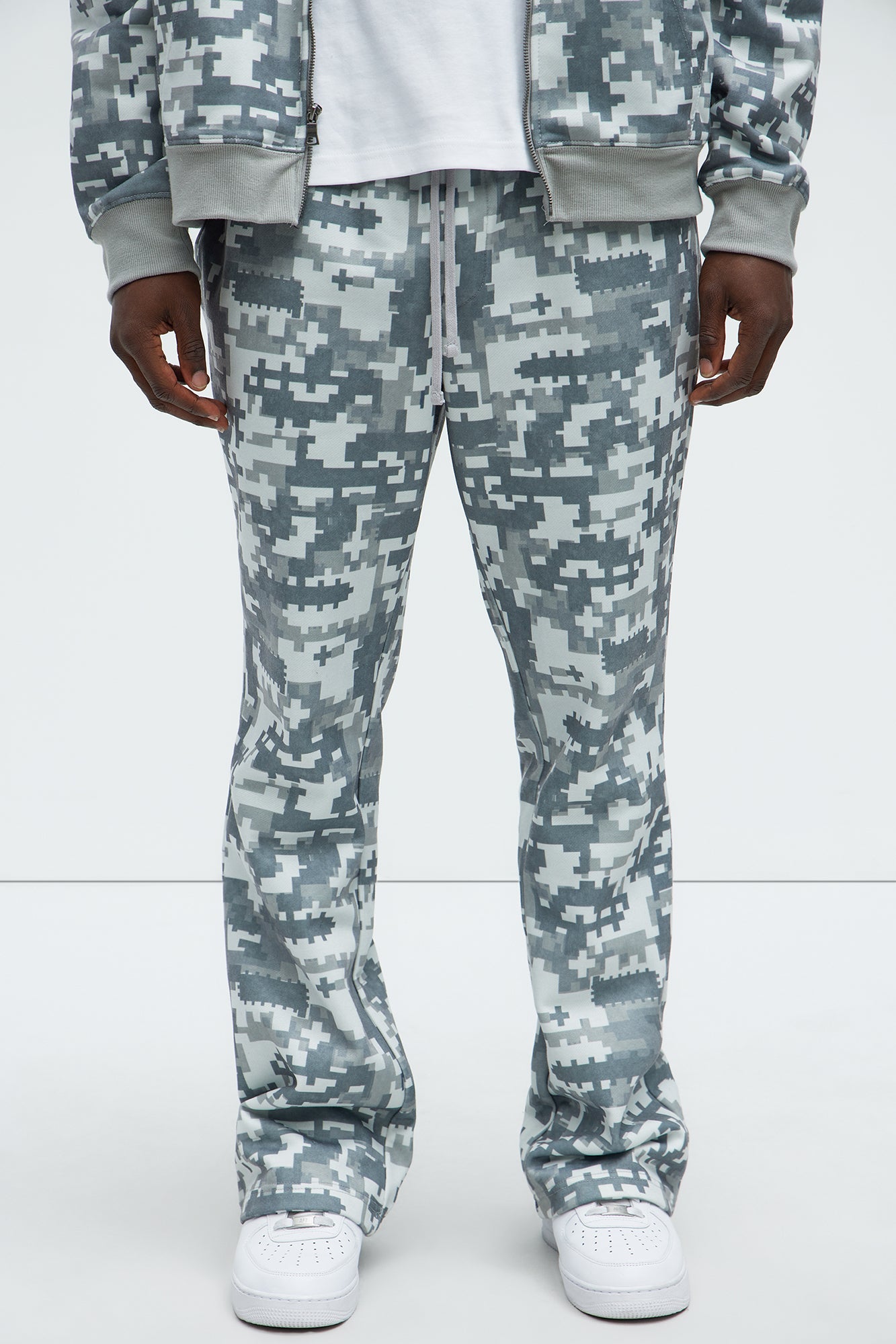 Digi Camo Skinny Flare Sweatpants