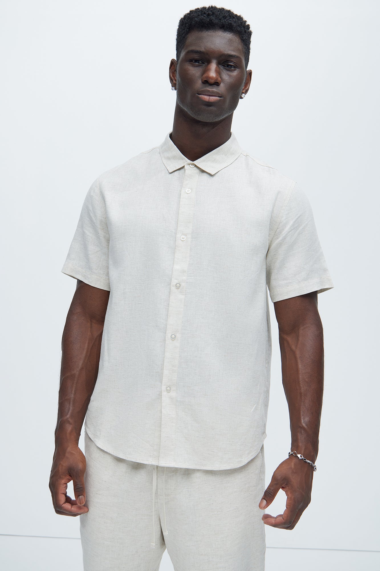 Bahamas Linen Classic Button Up Shirt