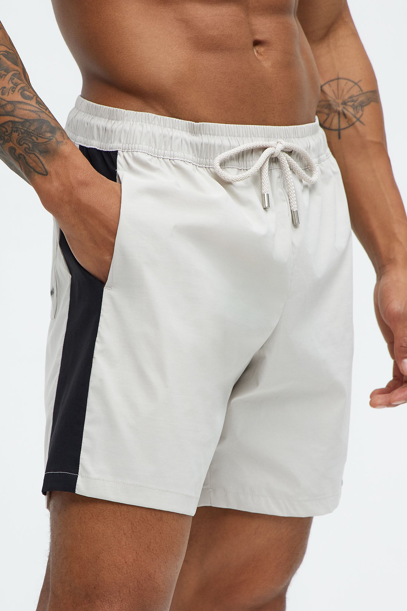 Contrast On The Side Swim Classic Trunk