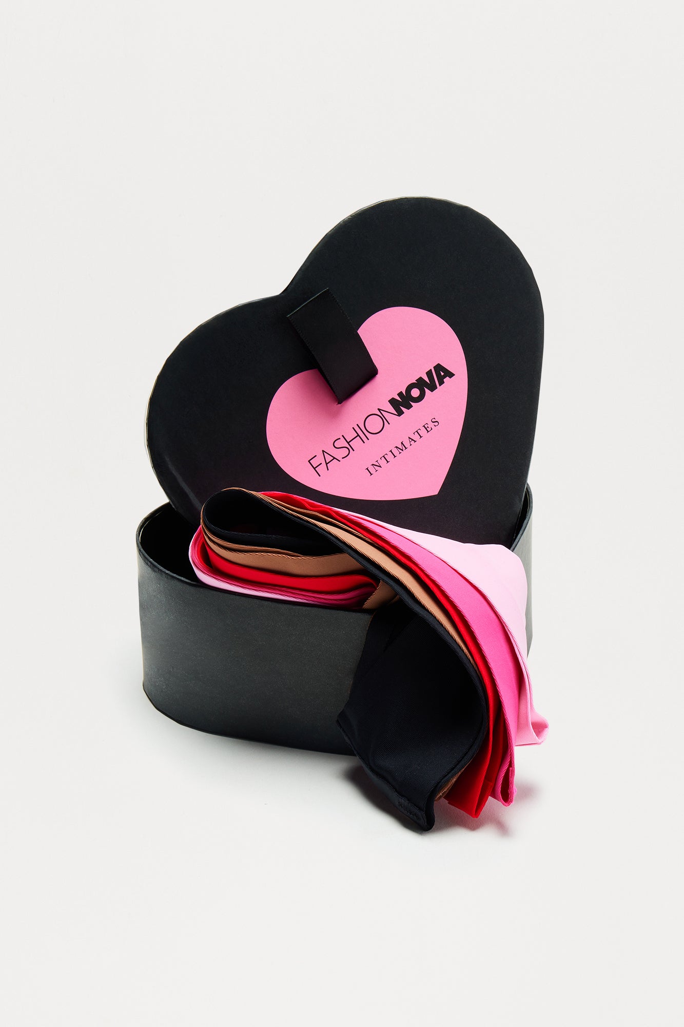 Fashion Nova 5 Pack Thong Gift Box