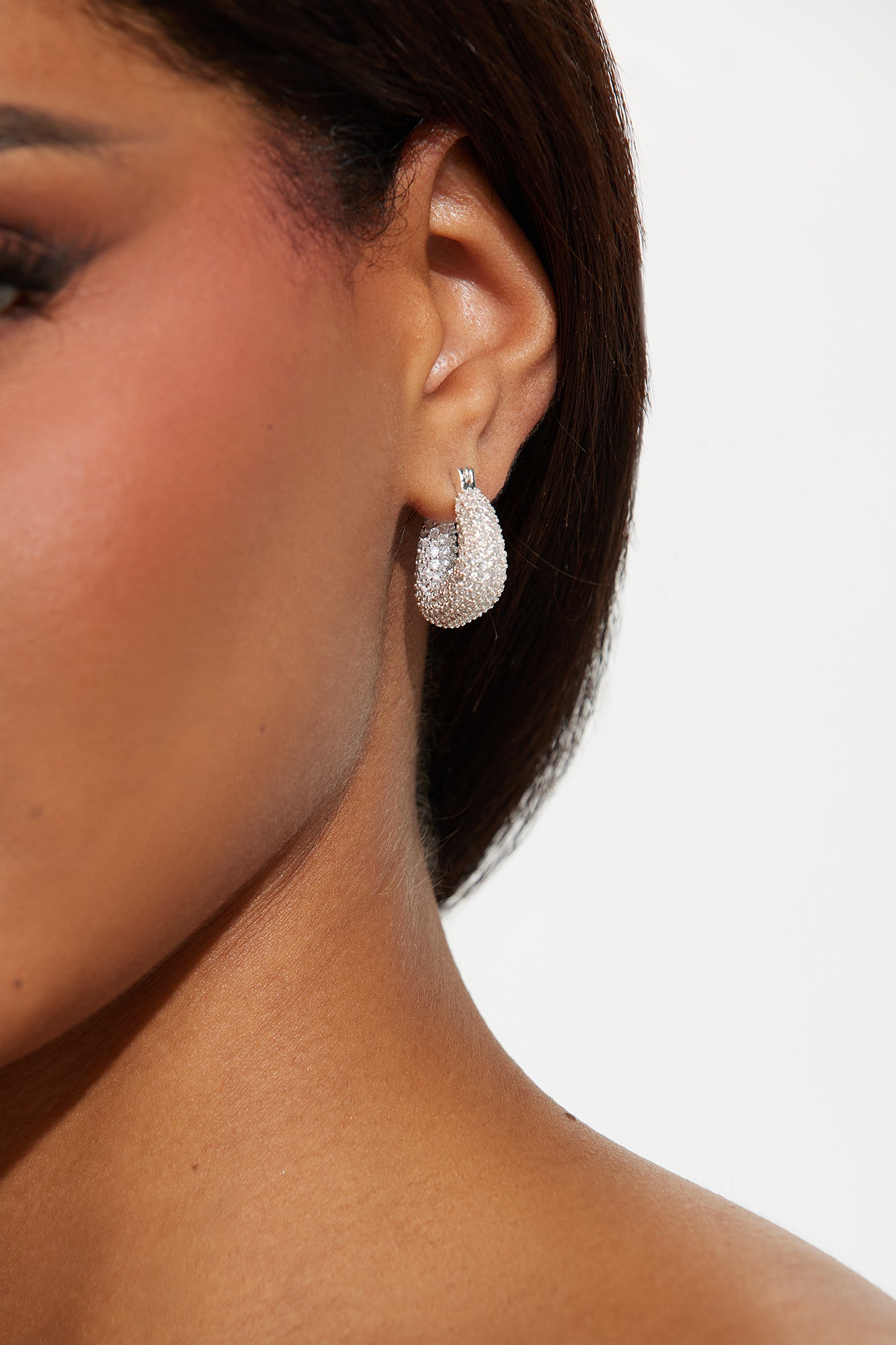 Center Spot Light Hoop Earrings