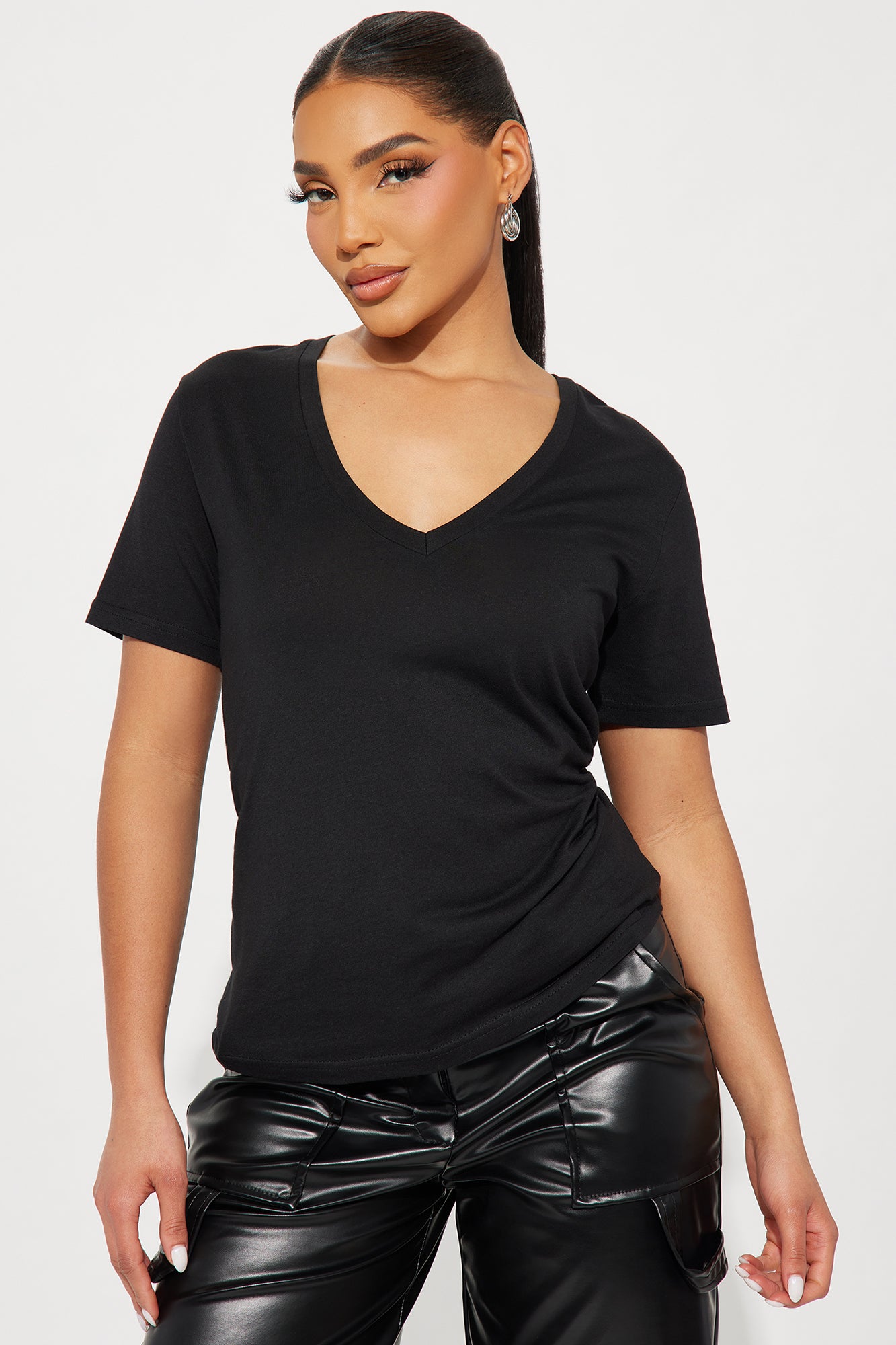 Ava V-Neck Tee