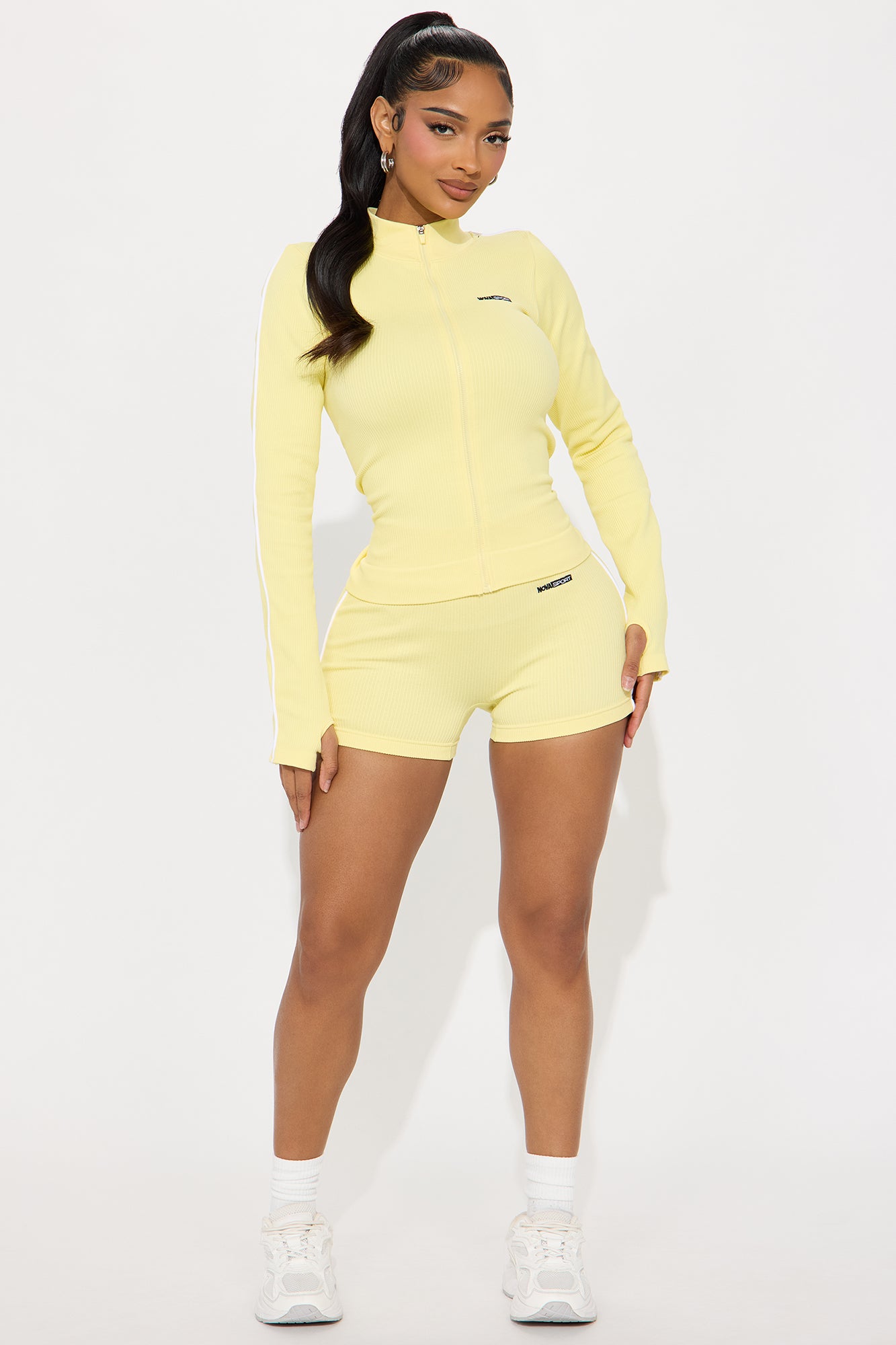 Court Cutie Effortless Seamless Active Hot Short